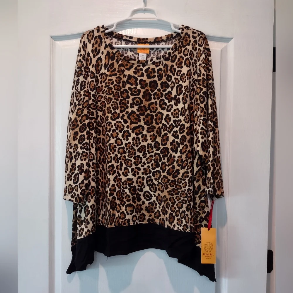 NWT Ruby Rd. Leopard Print Tunic with Black Hem 3X - Picture 1 of 8